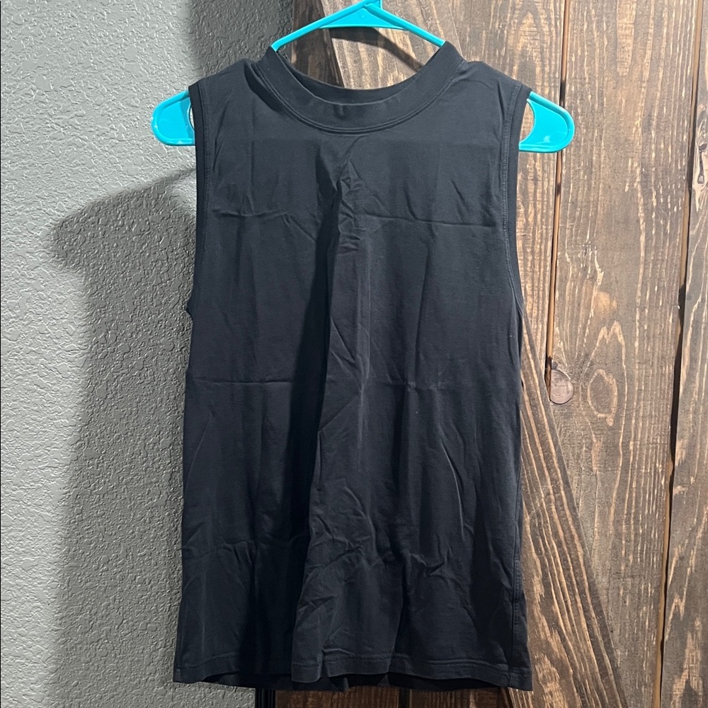 Lululemon Black Sleeveless Women's Tank